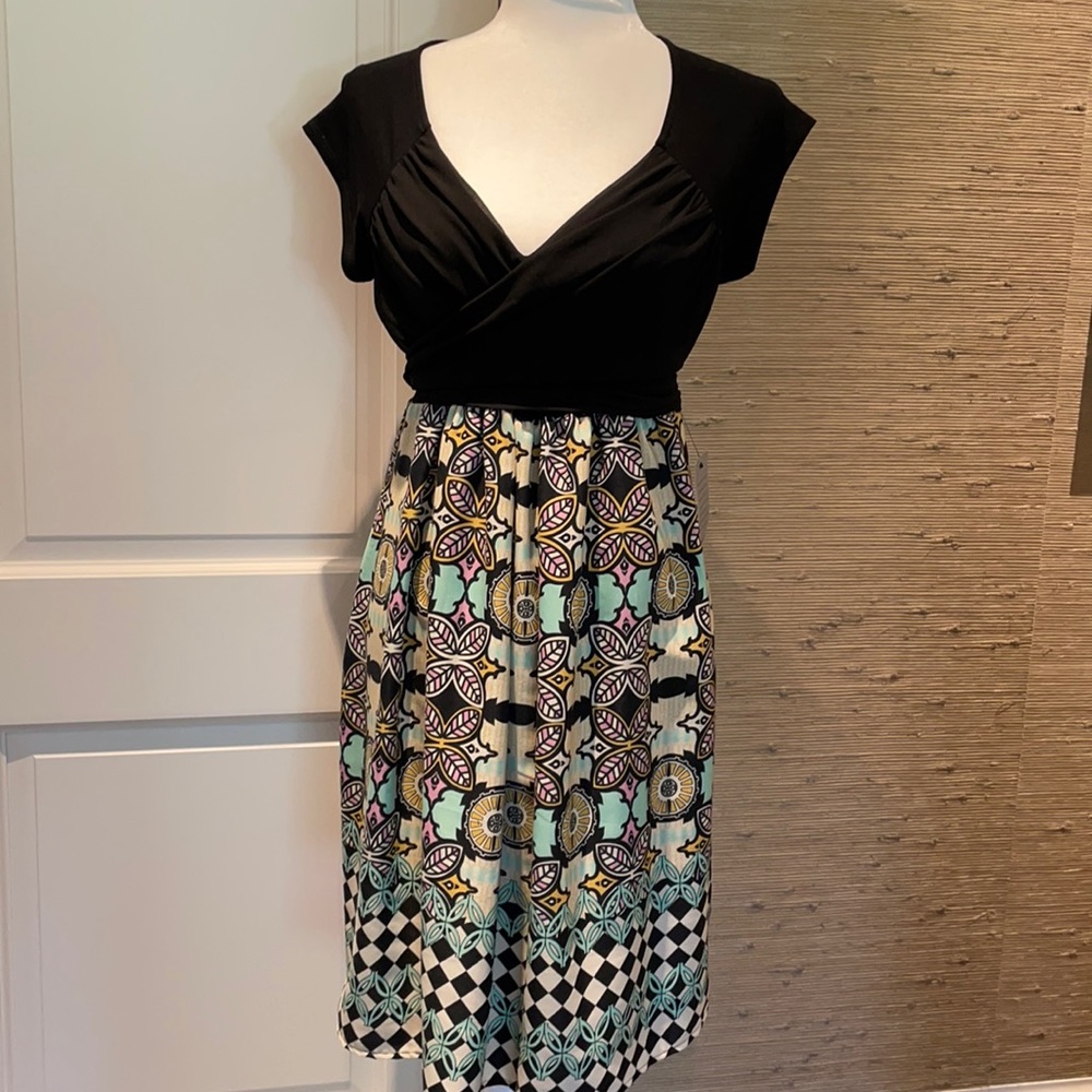 Olian Maternity Dress size small